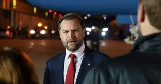 যুদ্ধবিরতি: স্থায়ী শান্তিচুক্তির চেষ্টায় পাকিস্তানে জেডি ভ্যান্স